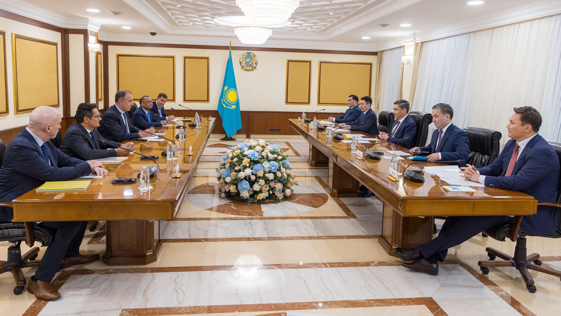 تاراپتار سىندارلى ديالوگكە دايىن