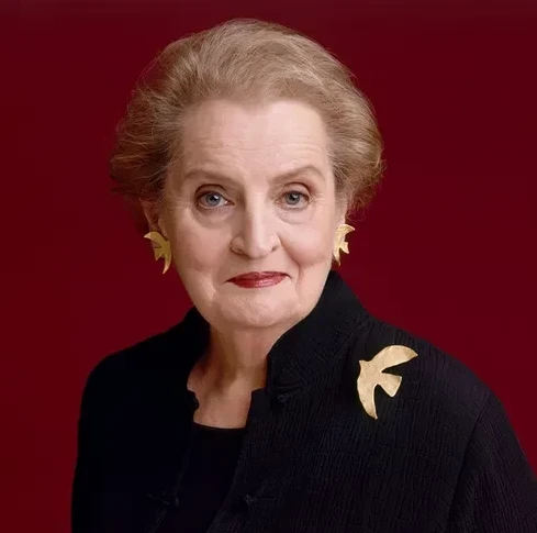 تۇيرەۋىشتەردى سويلەتكەن ديپلومات