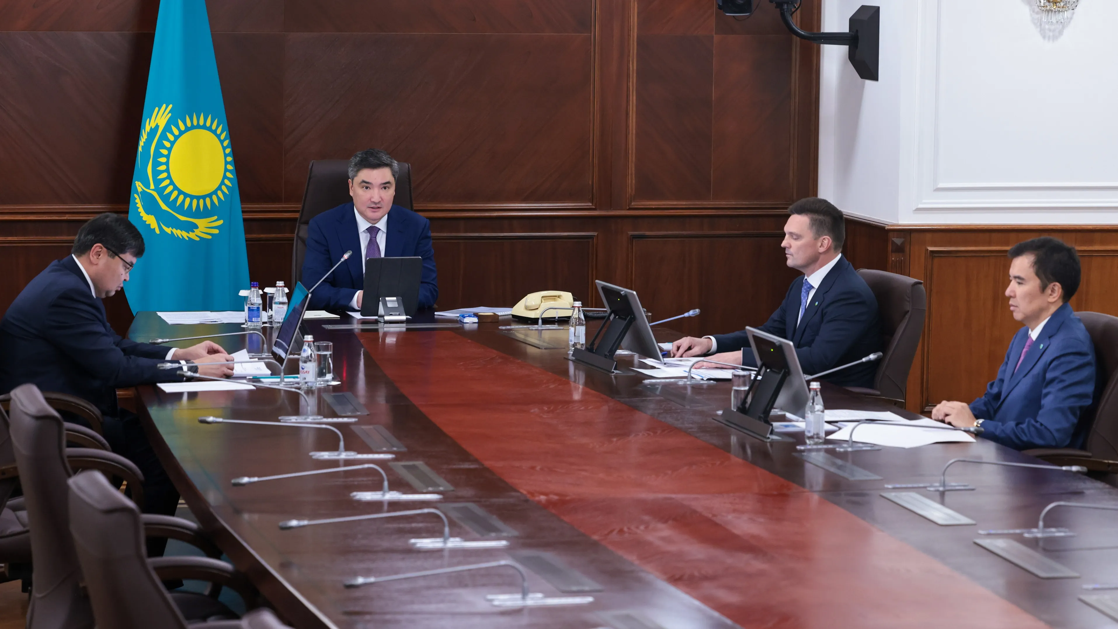 ەۋرازيالىق دامۋ بانكى كەڭەسىنىڭ باسقوسۋى