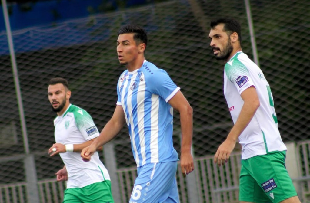 ويىنشىلارى جاڭارعان «اتىراۋ» كومانداسى «وقجەتپەسپەن» تەڭ وينادى