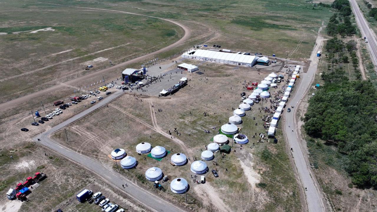 تاسكەسكەن تويى تابىستى بولدى