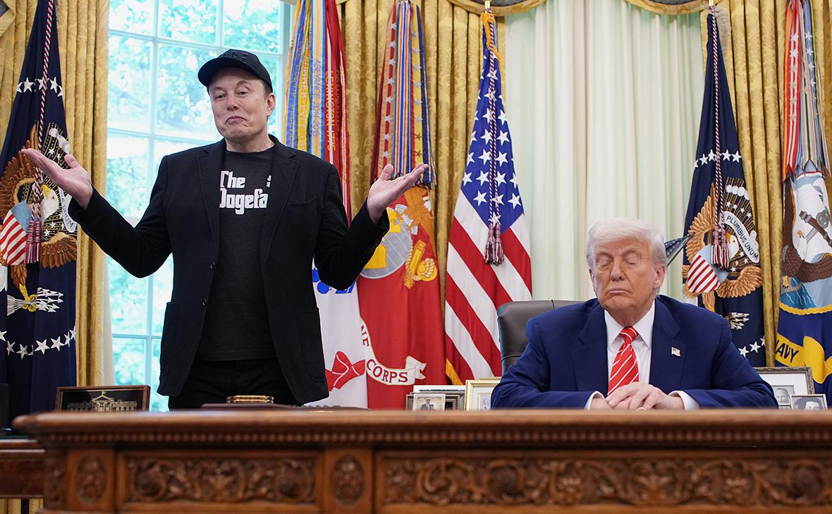 ترامپ: «دۇكەنىڭدى جاپ تا, وڭتۇستىك افريكاڭا قايت»