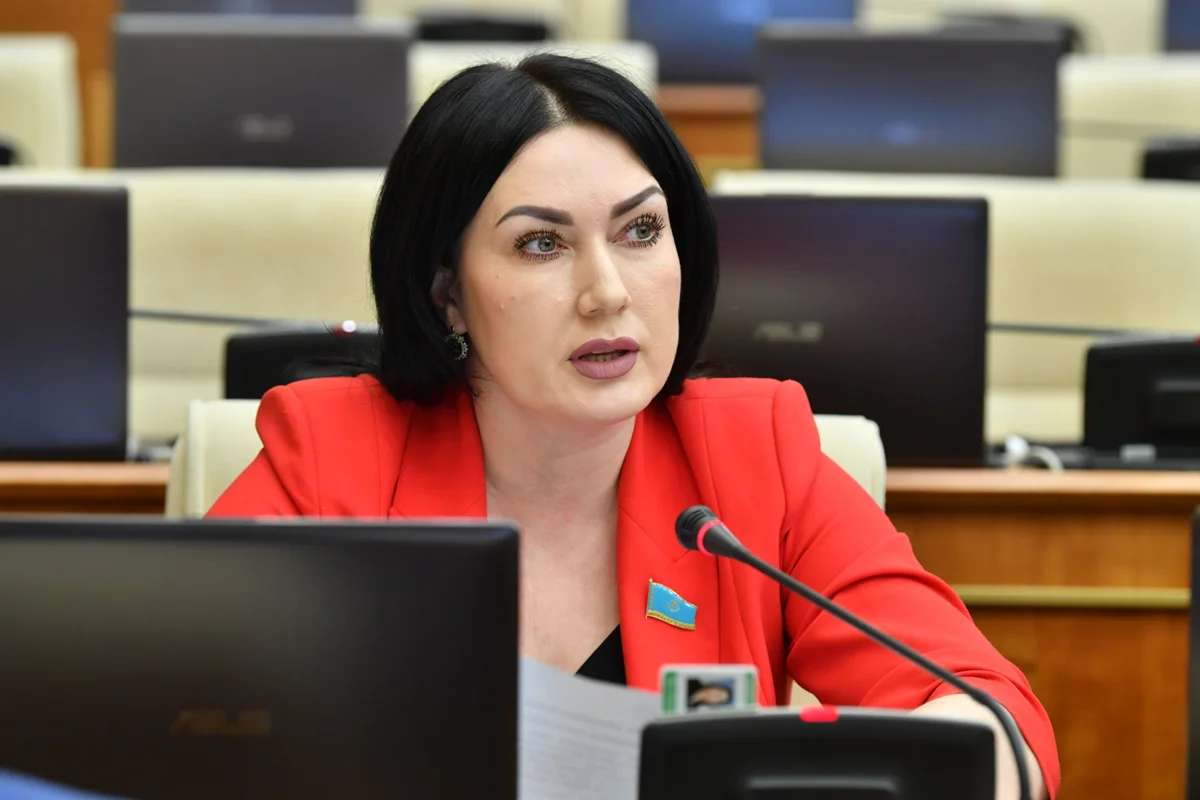 حالىق ۇنىنە قۇلاق ءتۇردى