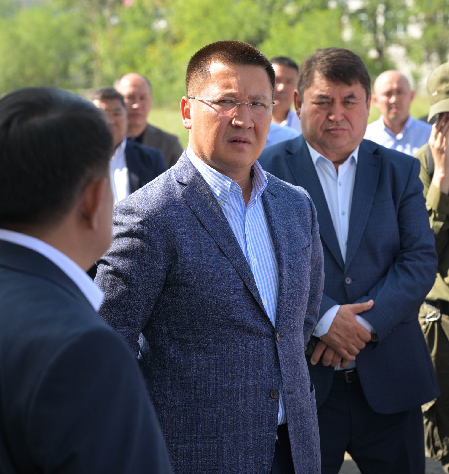 حالىقپەن كەرى بايلانىس جاساماعانى ءۇشىن اقسۋ قالاسىنىڭ باسشىلارى سوگىس الدى