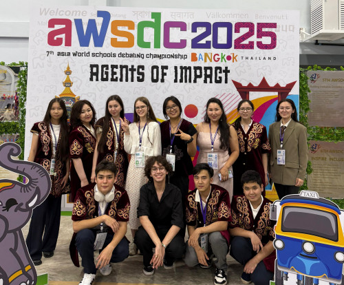 جاس دەباتەرلەر «اwsdc 2025» تۋرنيرىندە ەل نامىسىن قورعادى