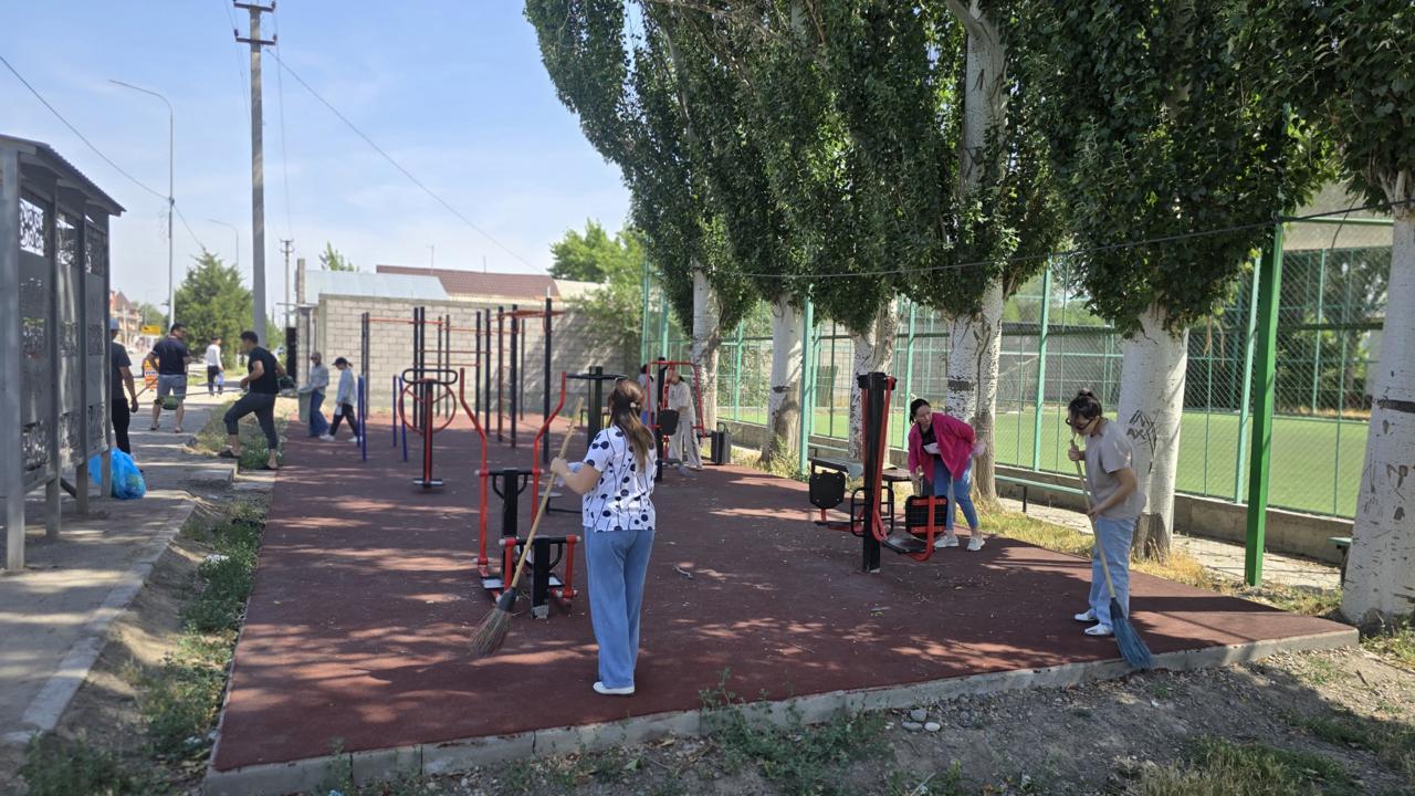 تازا قازاقستان: اتىراۋدا وتكەن سەنبىلىككە 5000-نان استام ادام قاتىستى