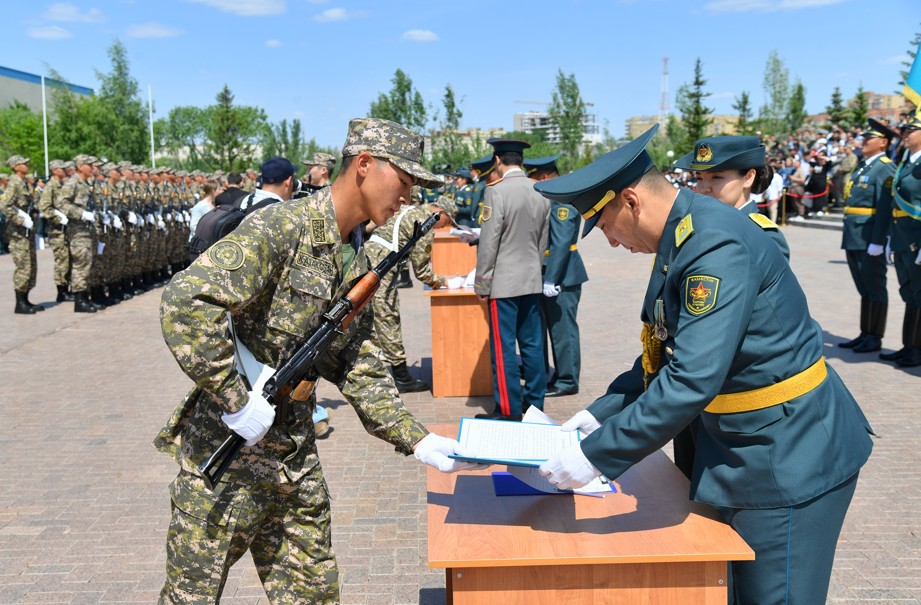 اسكەري بورىشتىڭ زاڭدىق نەگىزدەرى