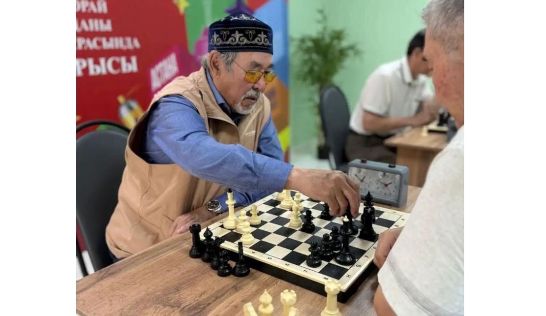 زەينەتكەرلەر اراسىندا شاحماتتان تۋرنير ءوتتى