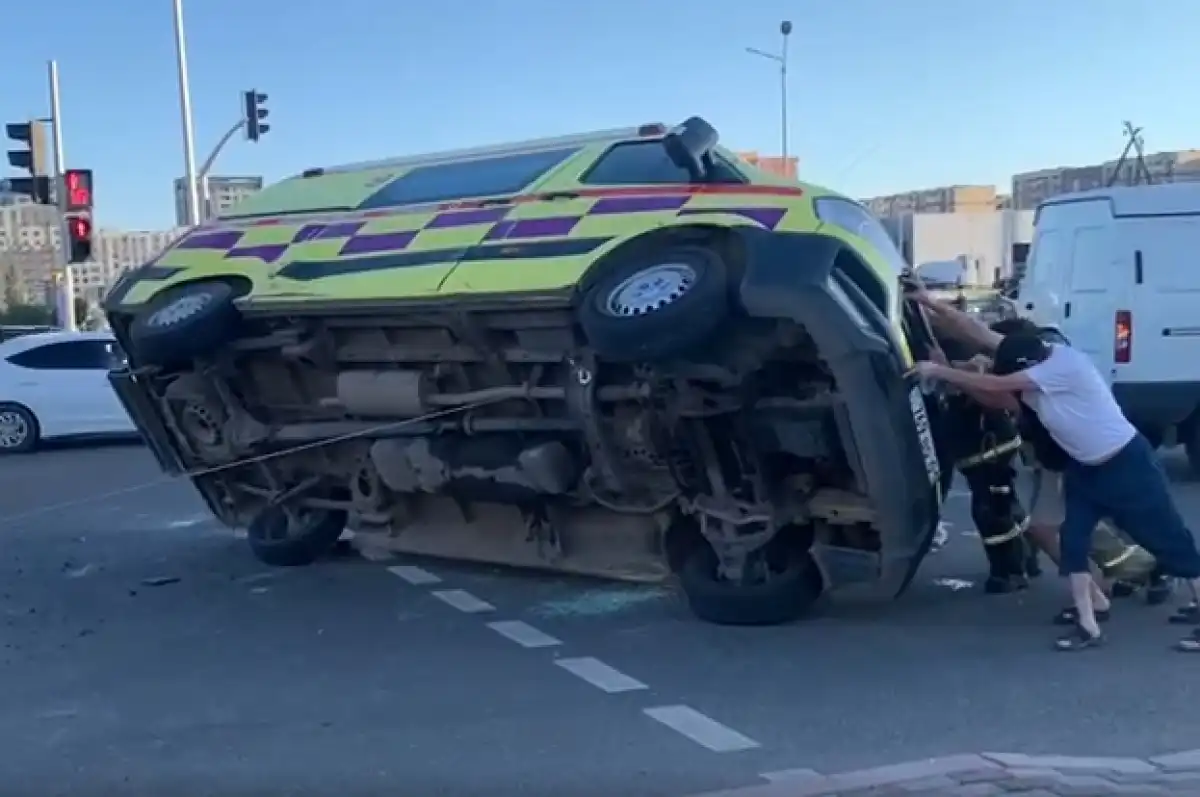 استانادا جەدەل جاردەم كولىگى اپاتقا ۇشىرادى