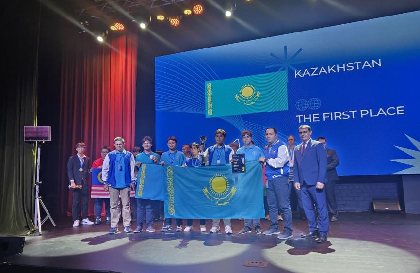 قازاقستان وقۋشىلارى فيزيكا وليمپياداسىندا توپ جاردى