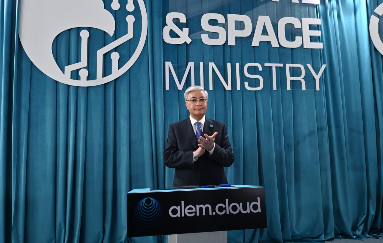 مەملەكەت باسشىسى سۋپەركومپيۋتەردى ىسكە قوسۋ راسىمىنە قاتىستى