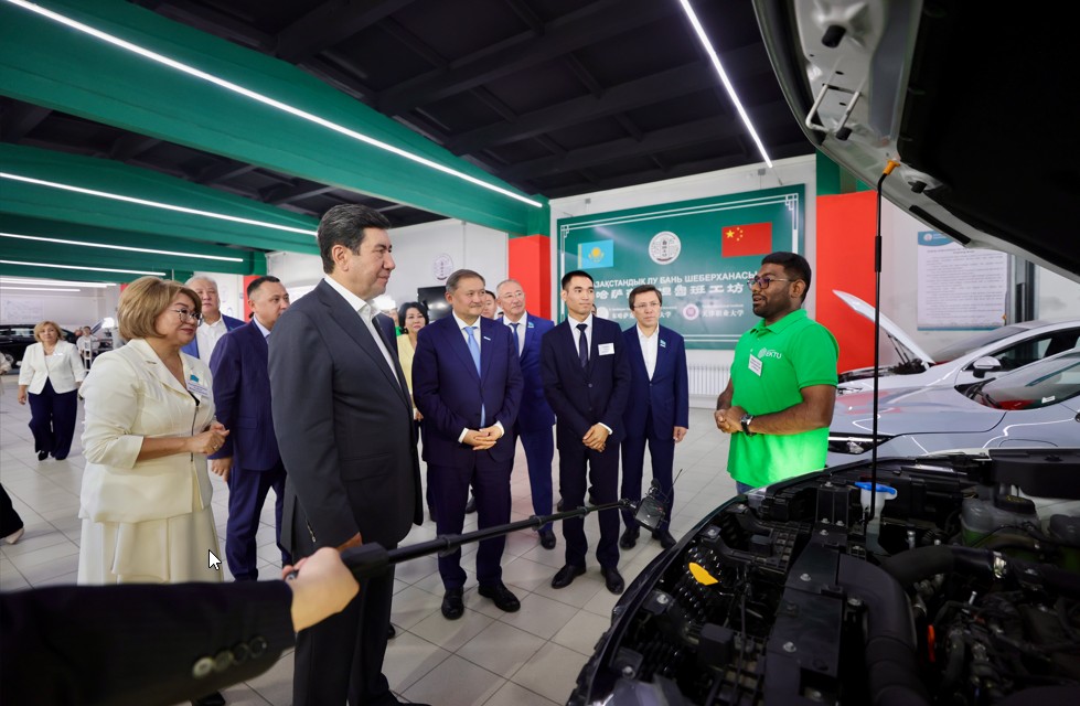 جاستاردى شىڭدايتىن «لۋ بان»  شەبەرحاناسى