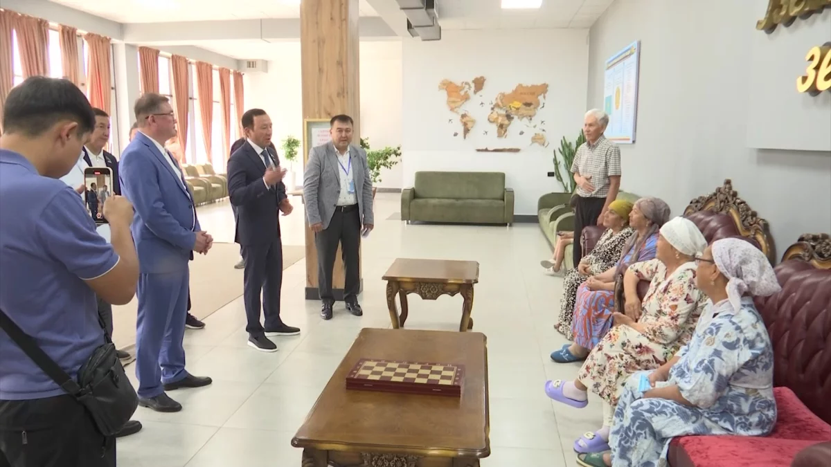 الەۋمەتتىك تۇيتكىل تالقىلاندى