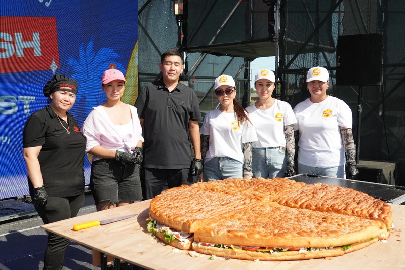 بالقاشتىڭ برەندىنە  اينالعان فەستيۆال