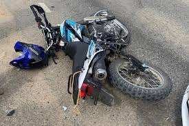 اتىراۋدا 9 جاسار بالانىڭ ۇستىنە ەلەكترلى موتوتسيكل قۇلادى