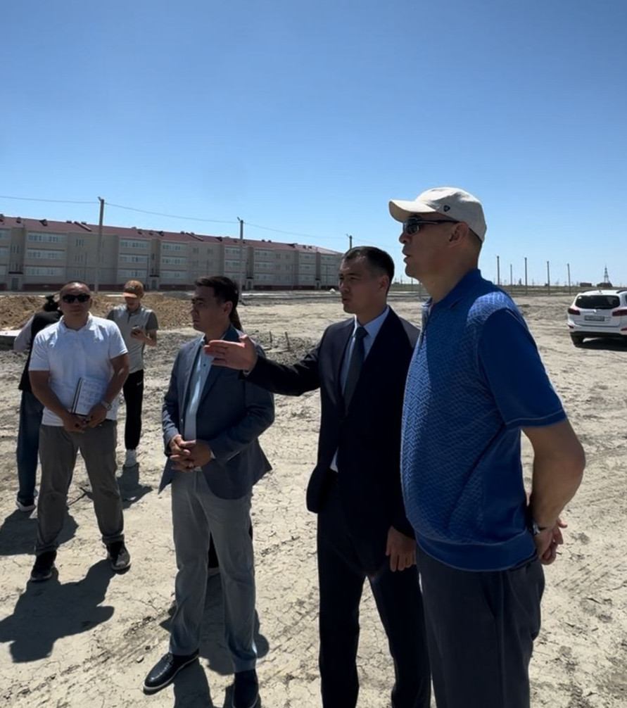 دەپۋتات اققىستاۋداعى توقتاپ قالعان تۇرعىن ءۇي قۇرىلىسىنىڭ جاي-كۇيىمەن تانىستى