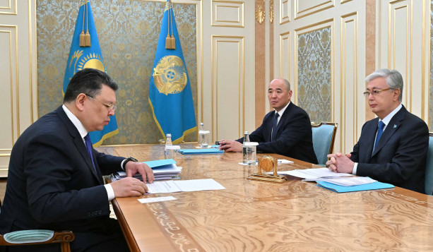 مەملەكەت باسشىسى پرەمەر-ءمينيستردىڭ ورىنباسارىن قابىلدادى