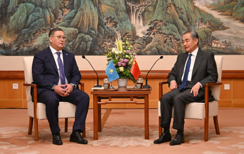 قىتايمەن ستراتەگيالىق سەرىكتەستىك نىعايادى