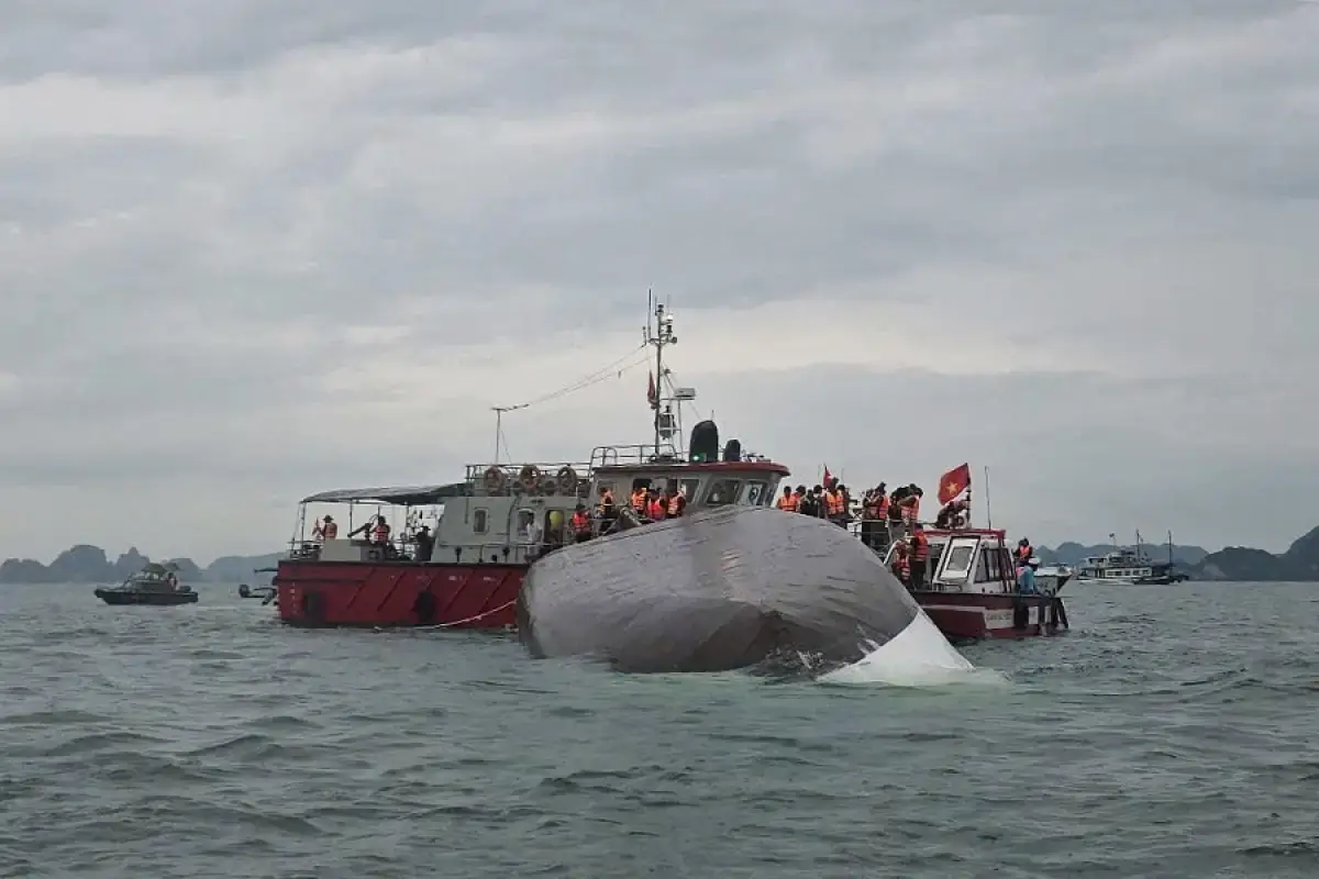 ۆەتنامدا تۋريستىك كەمە اۋدارىلىپ, 34 ادام قازا تاپتى