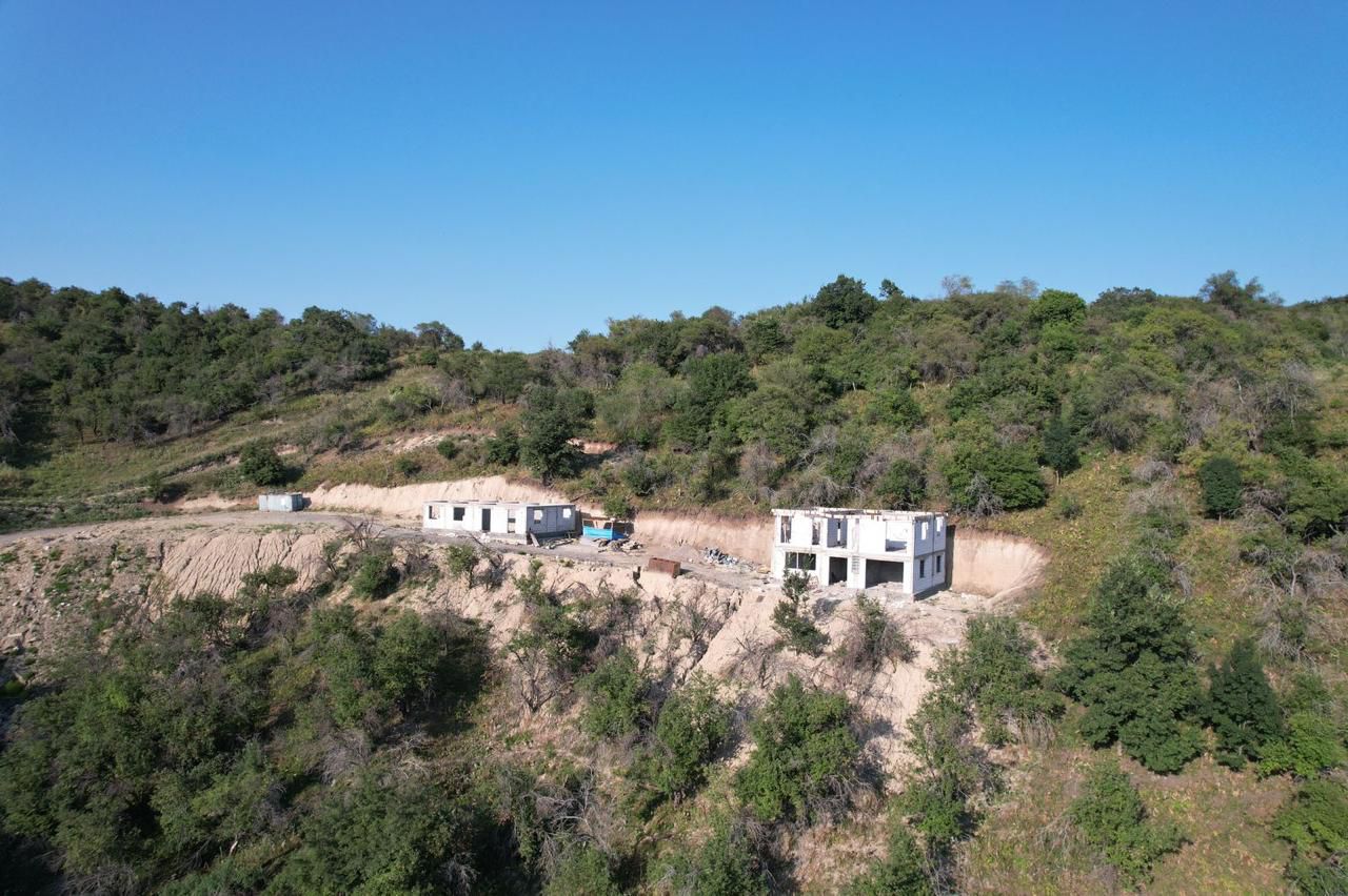 تاۋ بوكتەرىنەن زاڭسىز نىساندار ءسۇرىلدى