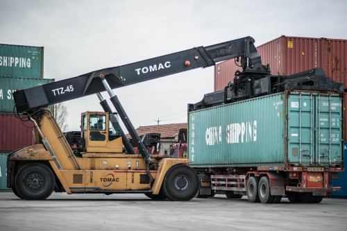 قىتايدان كەلگەن كونتراباندالىق كونتەينەر اشكەرە بولدى