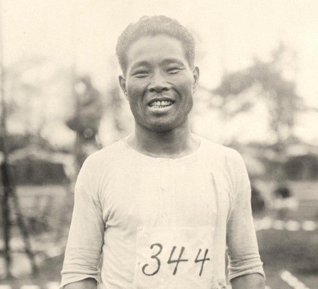 54 جىلعا سوزىلعان مارافون