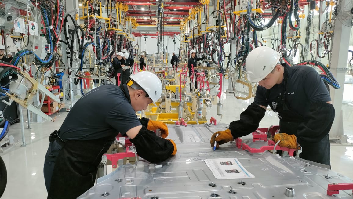 قوستانايلىق  كəسىپورىندار 1,5 ترلن تەڭگەنىڭ ءونىمىن ءوندىردى