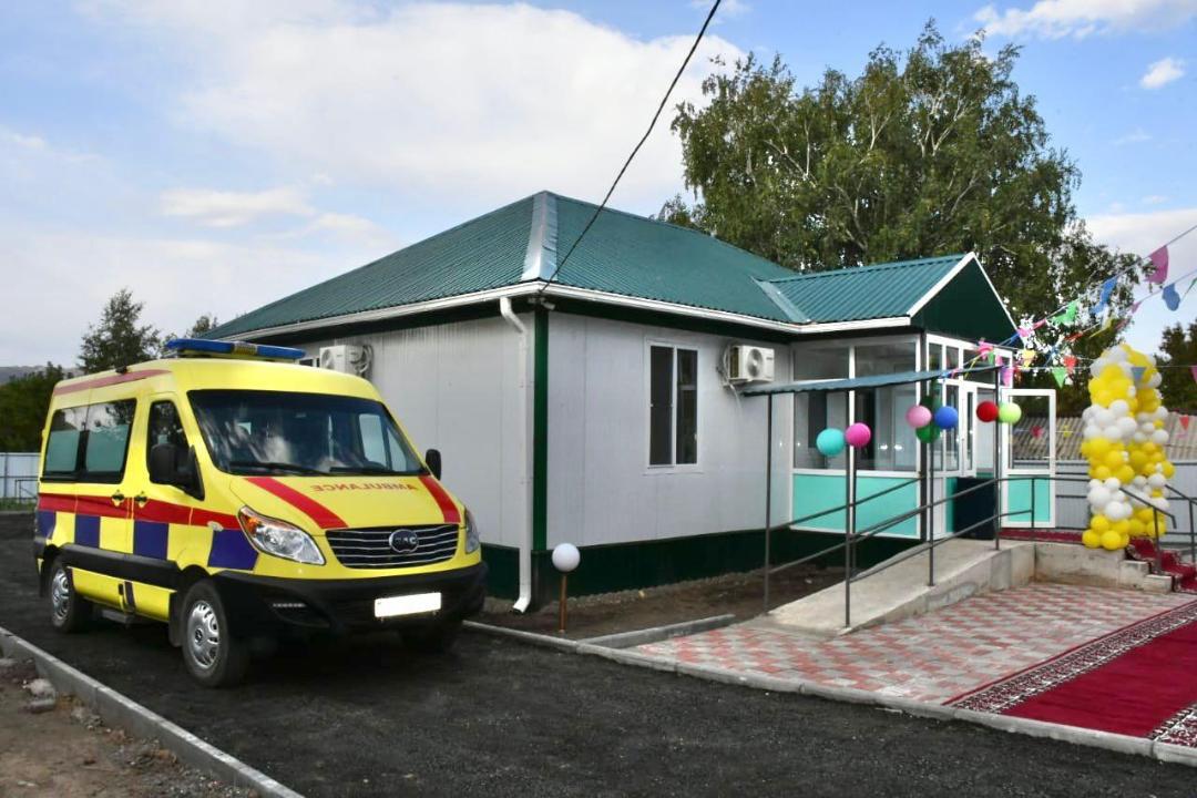 الاكولدە ەمحانا مەن مەكتەپ جەتكىلىكتى مە