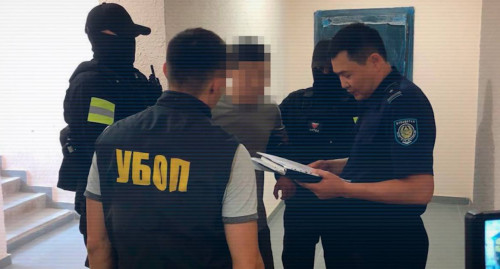 ادام ساۋداسىمەن اينالىسقان قىلمىستىق توپ ۇستالدى