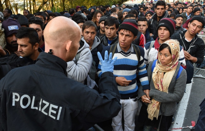 بەرلين بيلىگى بوسقىندارعا جۇمسالاتىن شىعىندى شەكتەدى