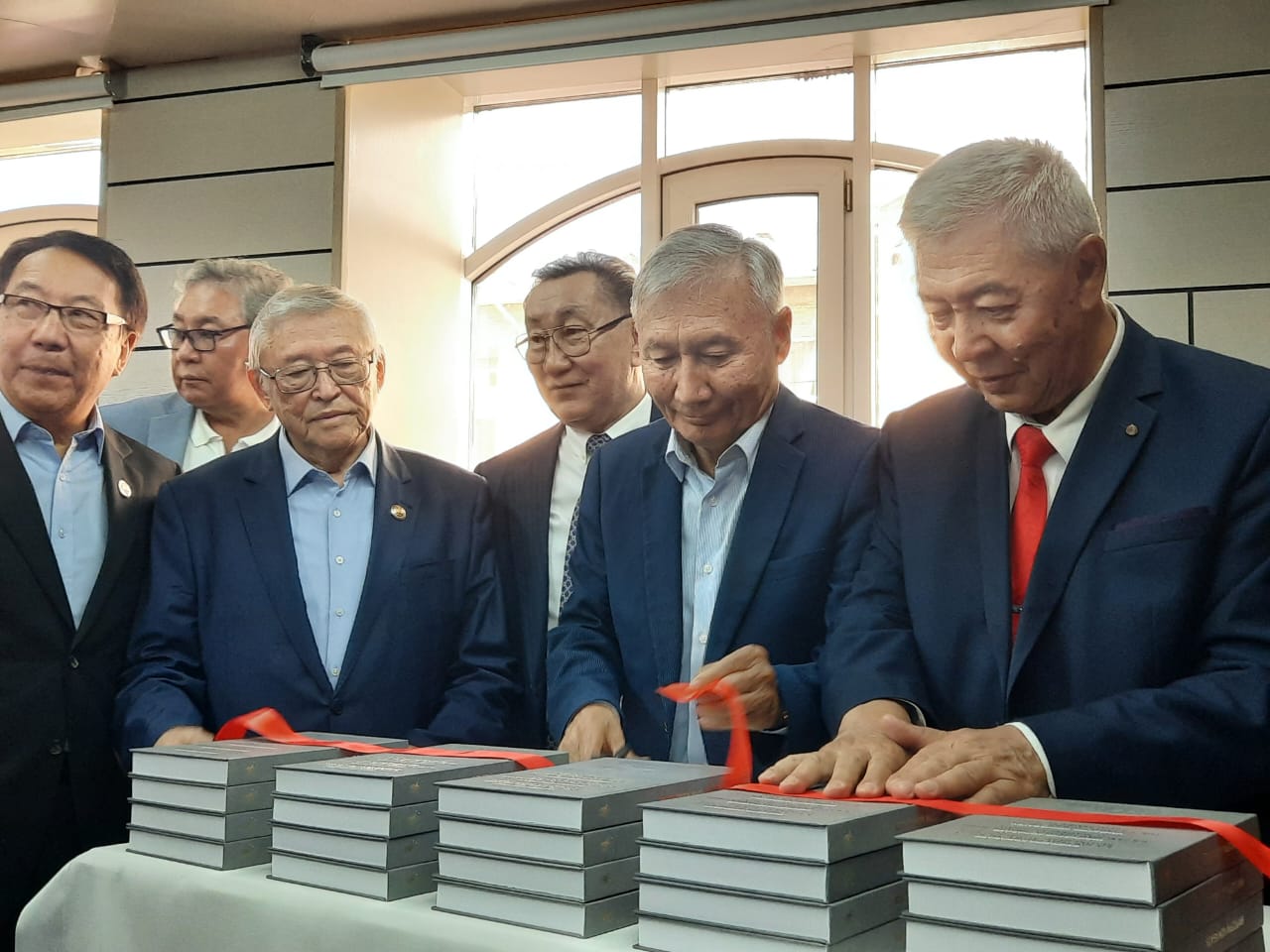 «قازاقتىڭ بيلەر مەكتەبى: مايقىدان ابايعا دەيىن»