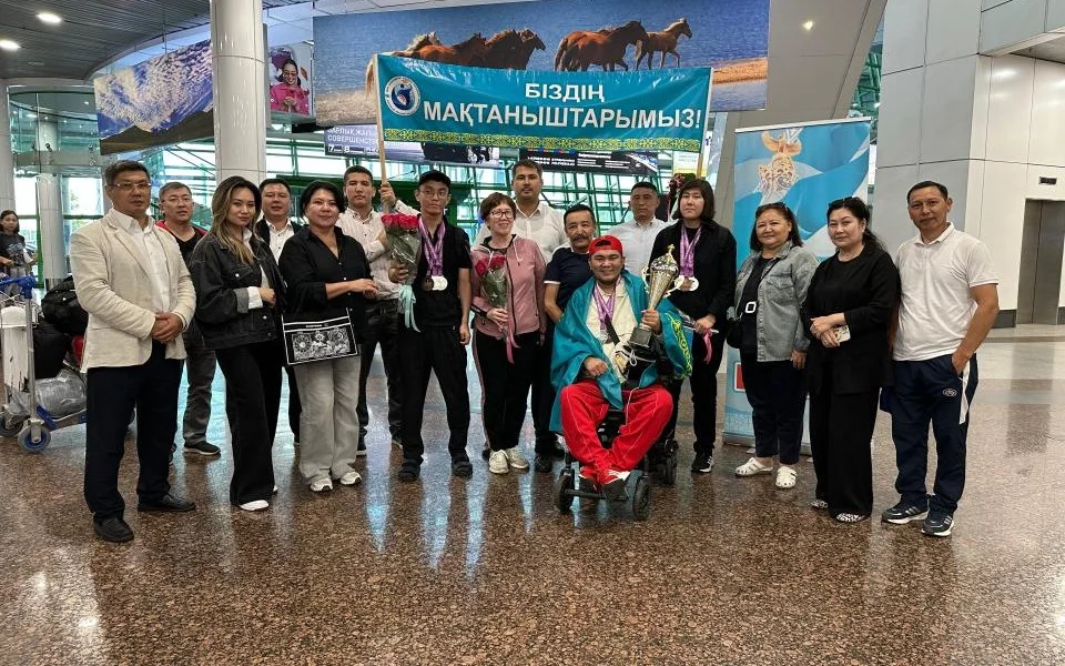 پارا سپورتشىلار شاحماتتان 9 مەدال جەڭىپ الدى