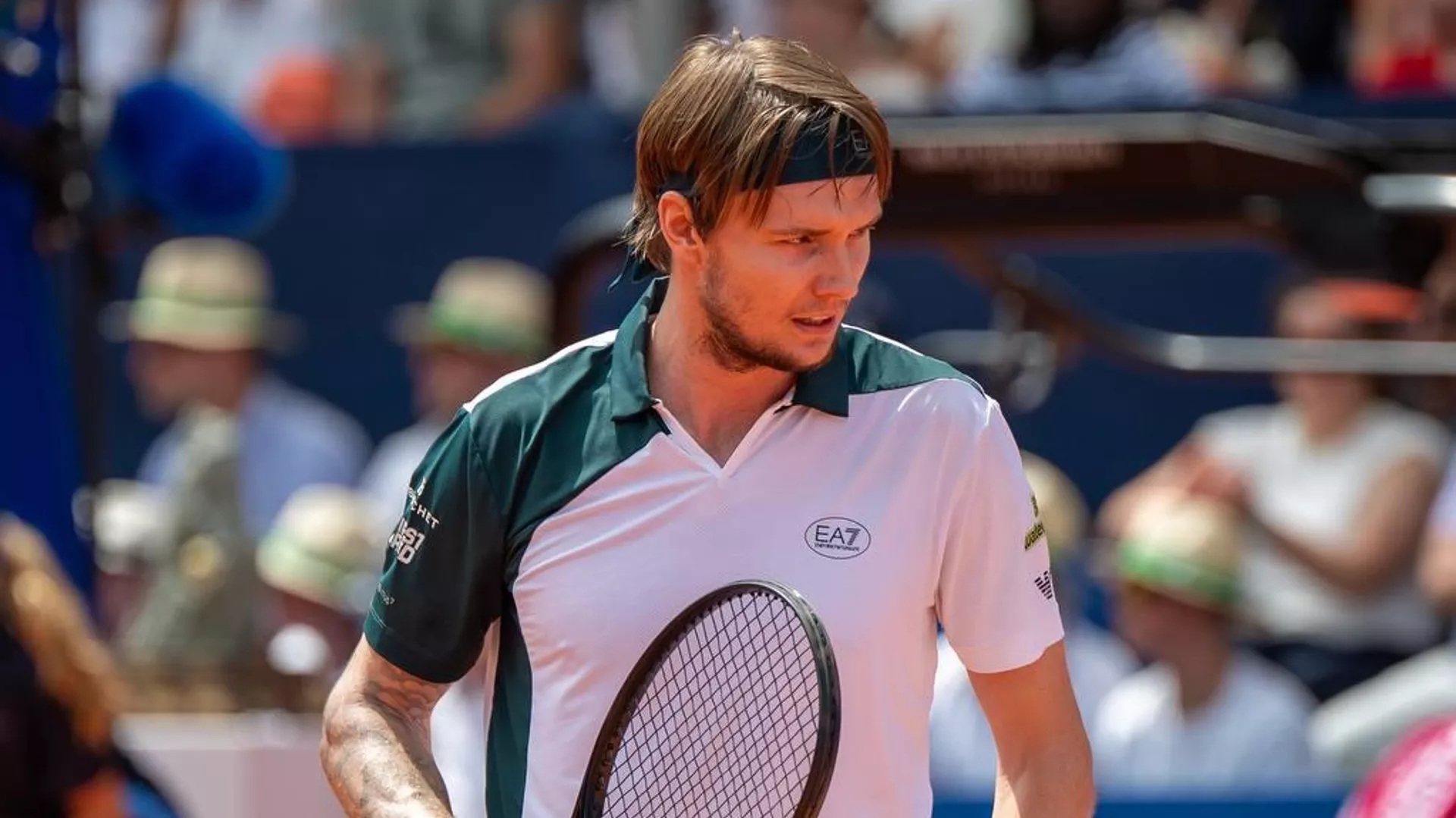 اۋستريادا الدىنا جان سالمادى