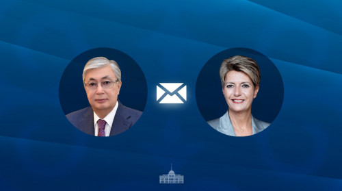 مەملەكەت باسشىسى شۆەيتساريا پرەزيدەنتىن قۇتتىقتادى