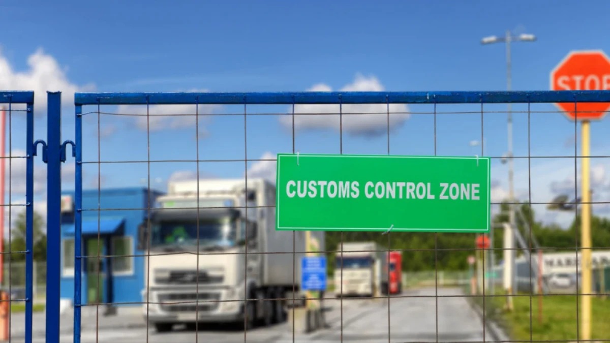 قازاقستان مەن رەسەي شەكاراسىنداعى وتكىزۋ پۋنكتىندە شەكتەۋ ەنگىزىلەدى