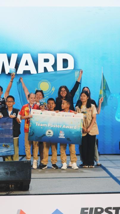 وقۋشىلار حالىقارالىق روبوتوتەحنيكا چەمپيوناتىندا توپ جاردى