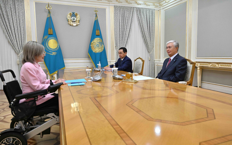 پرەزيدەنت ادام قۇقىقتارى جونىندەگى ۋاكىلدىڭ استاناداعى وكىلىن قابىلدادى