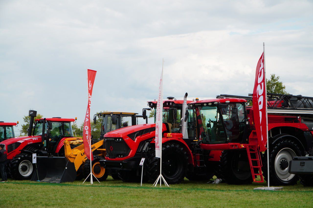 اقمولا وبلىسىندا استىق جيناۋعا جەتى مىڭ كومباين قاتىسادى