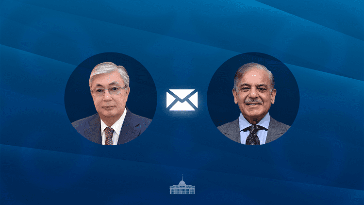 پرەزيدەنت پاكىستان پرەمەر-ءمينيسترى شاحباز شاريفكە كوڭىل ايتۋ جەدەلحاتىن جولدادى