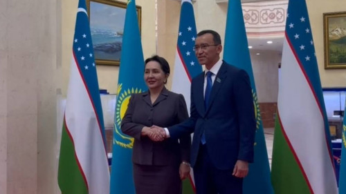 قازاقستان مەن وزبەكستاننىڭ سەنات توراعالارى كەزدەستى