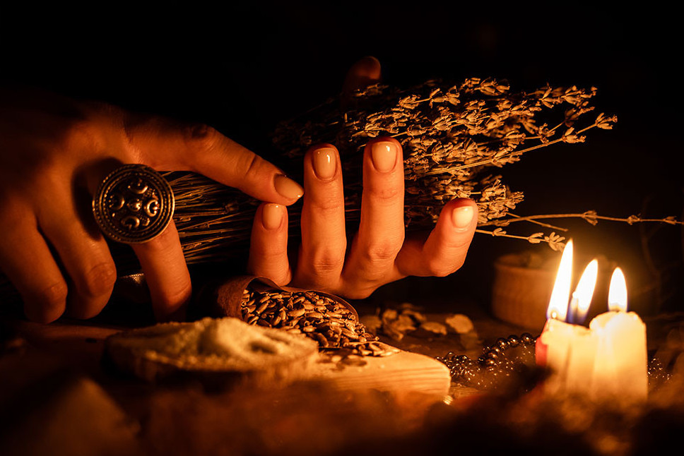 تاجىكستاندا بالگەرگە بارعاندارعا ايىپپۇل سالىنادى