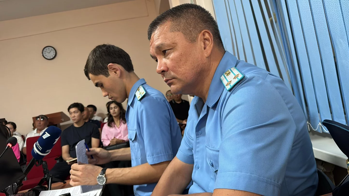 پروكۋرور بەردەنوۆكە قاستاندىق جاساعان ايىپتالۋشىعا 11 جىل جازا سۇرادى