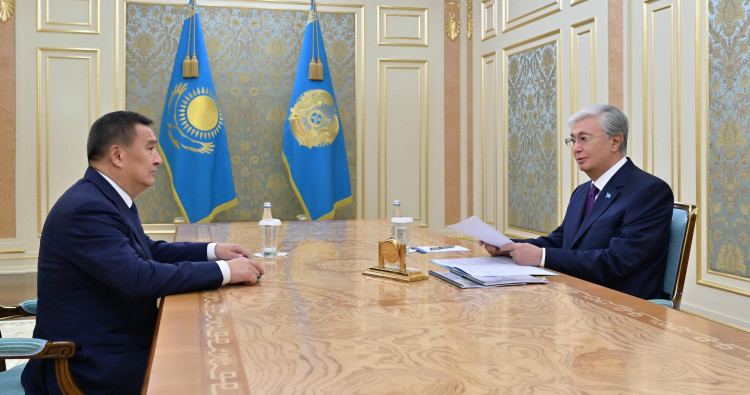 پرەزيدەنت اقمولا وبلىسى اكىمىن قابىلدادى