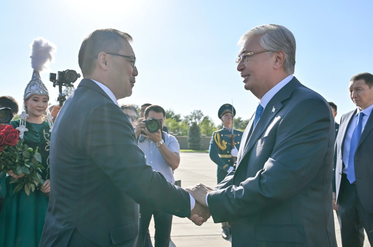 پرەزيدەنت قىرعىز رەسپۋبليكاسىنا رەسمي ساپارمەن باردى  