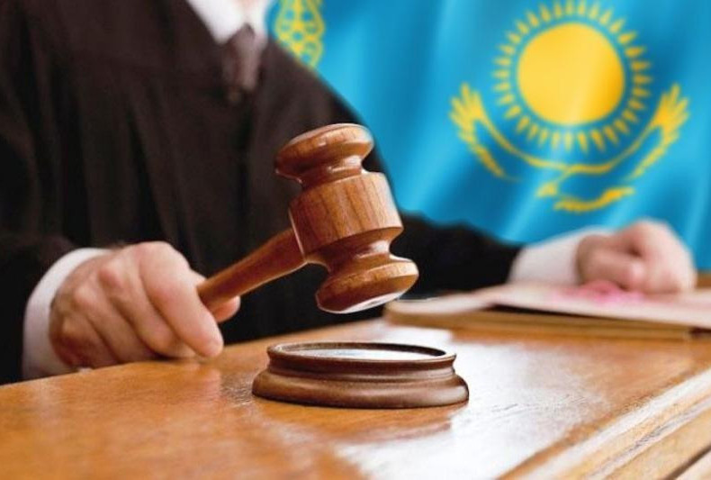 قازاقستانعا 770 كەلى ەسىرتكى الىپ كىرمەك بولعان ەكى شەتەل ازاماتى سوتتالدى