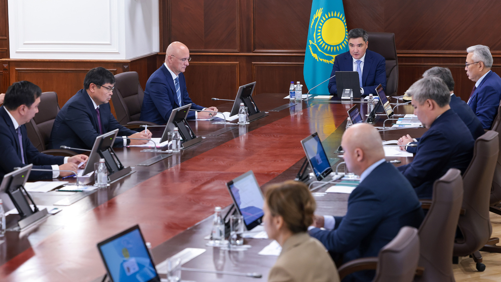 ۇلتتىق ساپا ورتالىعىنىڭ قىزمەتى جۇيەلەنەدى