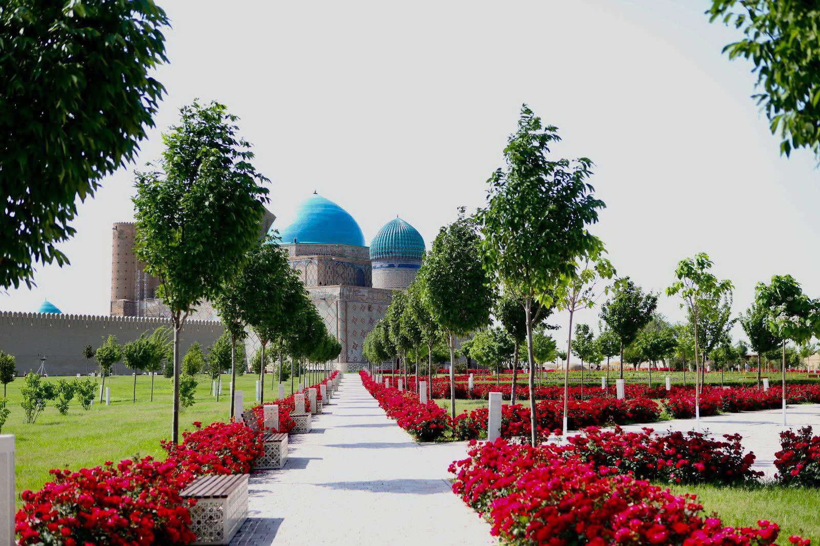 ينفراقۇرىلىم جاقسارىپ, تۋريزم دامىپ كەلەدى