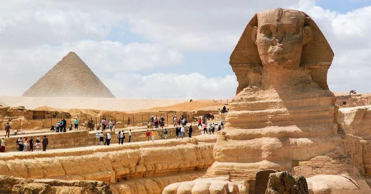 مىسىر 21 جاسقا تولماعان قازاقستاندىق تۋريستەرگە جاڭا ەرەجە ەنگىزدى