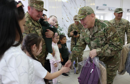 قورعانىس ءمينيسترى  «مەكتەپكە جول» اكتسياسىنا ۇلەس قوستى