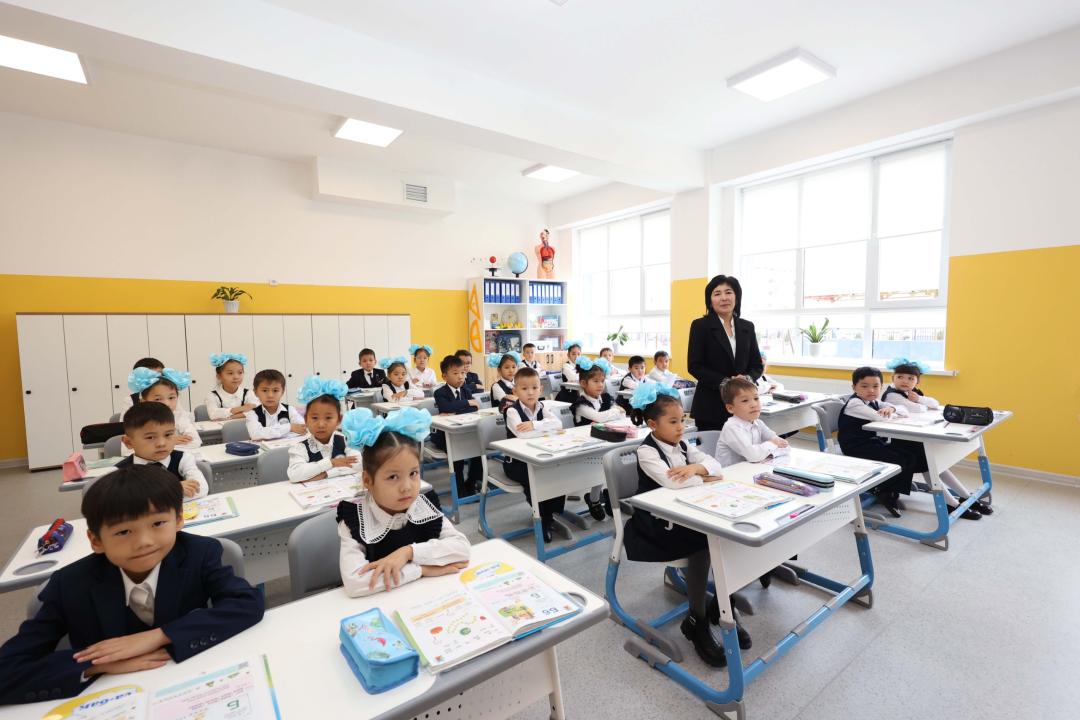 ۇلتتىق جوبا اياسىندا وڭىرلەردە جاڭا مەكتەپتەر اشىلىپ جاتىر